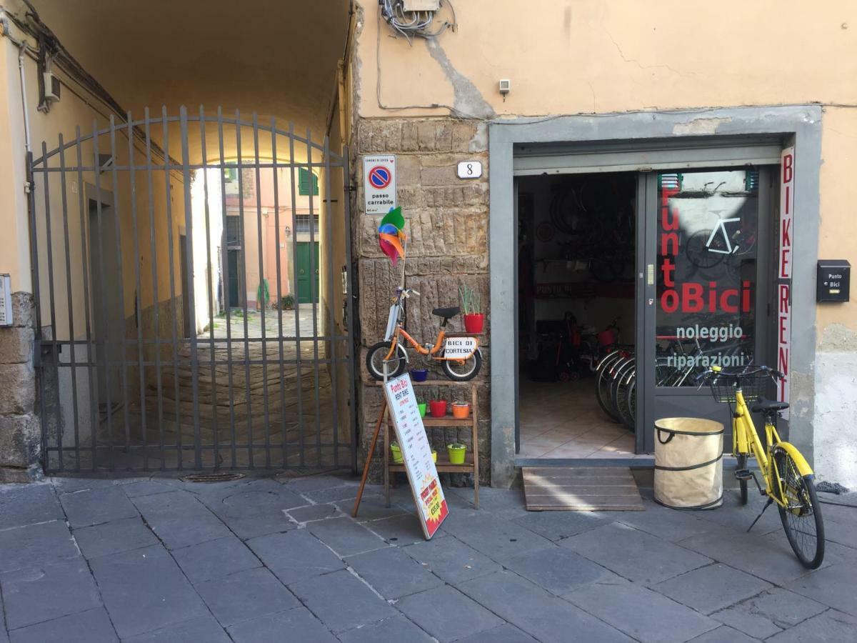 Palazzo Colombini Apartment Lucca Exterior foto
